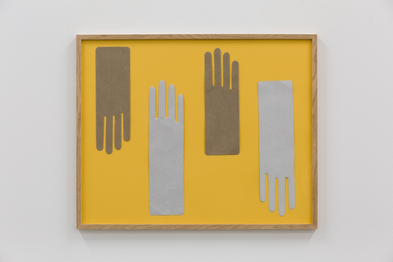 Camila Oliveira Fairclough - Gants, 2021