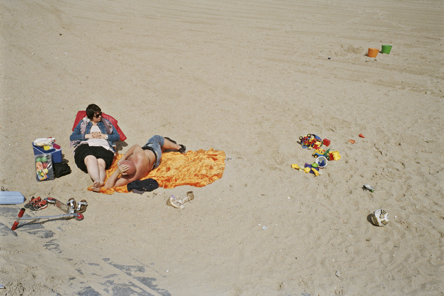 Yvon  Lambert - Klein Strand/Petite plage, 2015