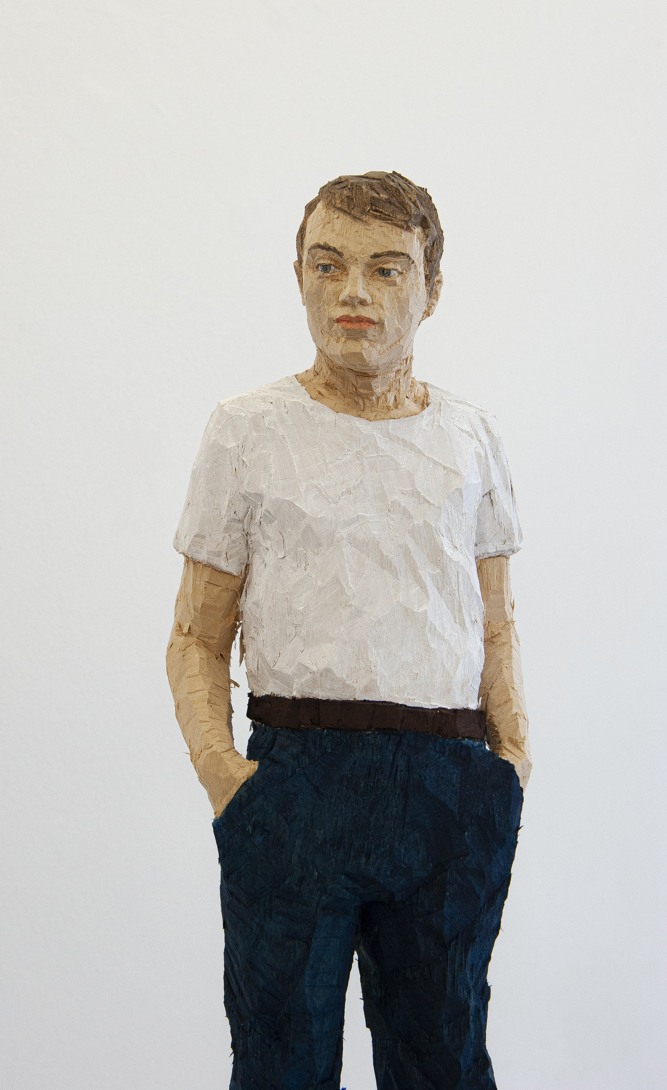 Stephan  Balkenhol - Mann mit blauer Hose, 2021